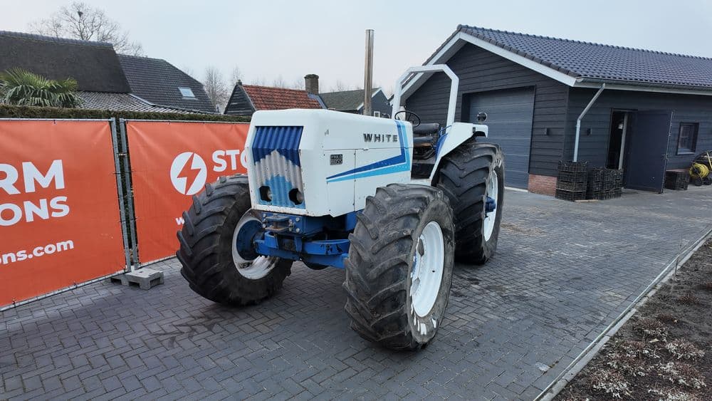 1970 White sporttrekker