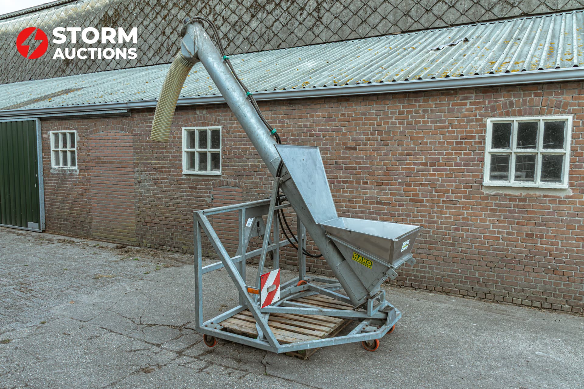 2015 Opvoervijzel, Voer vijzel