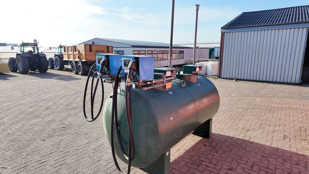 Dubbele dieseltank Tolsma